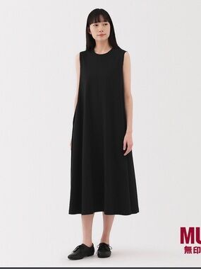 MUJI Black Sleeveless A-Line Midi Dress